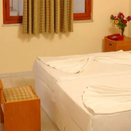 Hotel Sunlight Garden 3*